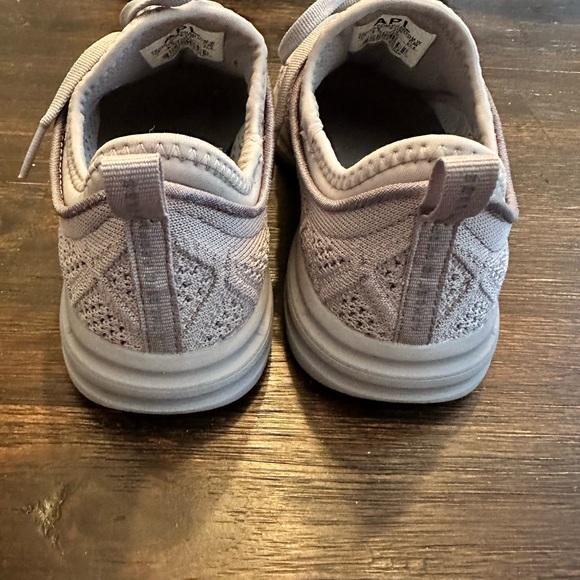 APL Techloom Phantom - Picture 2 of 4